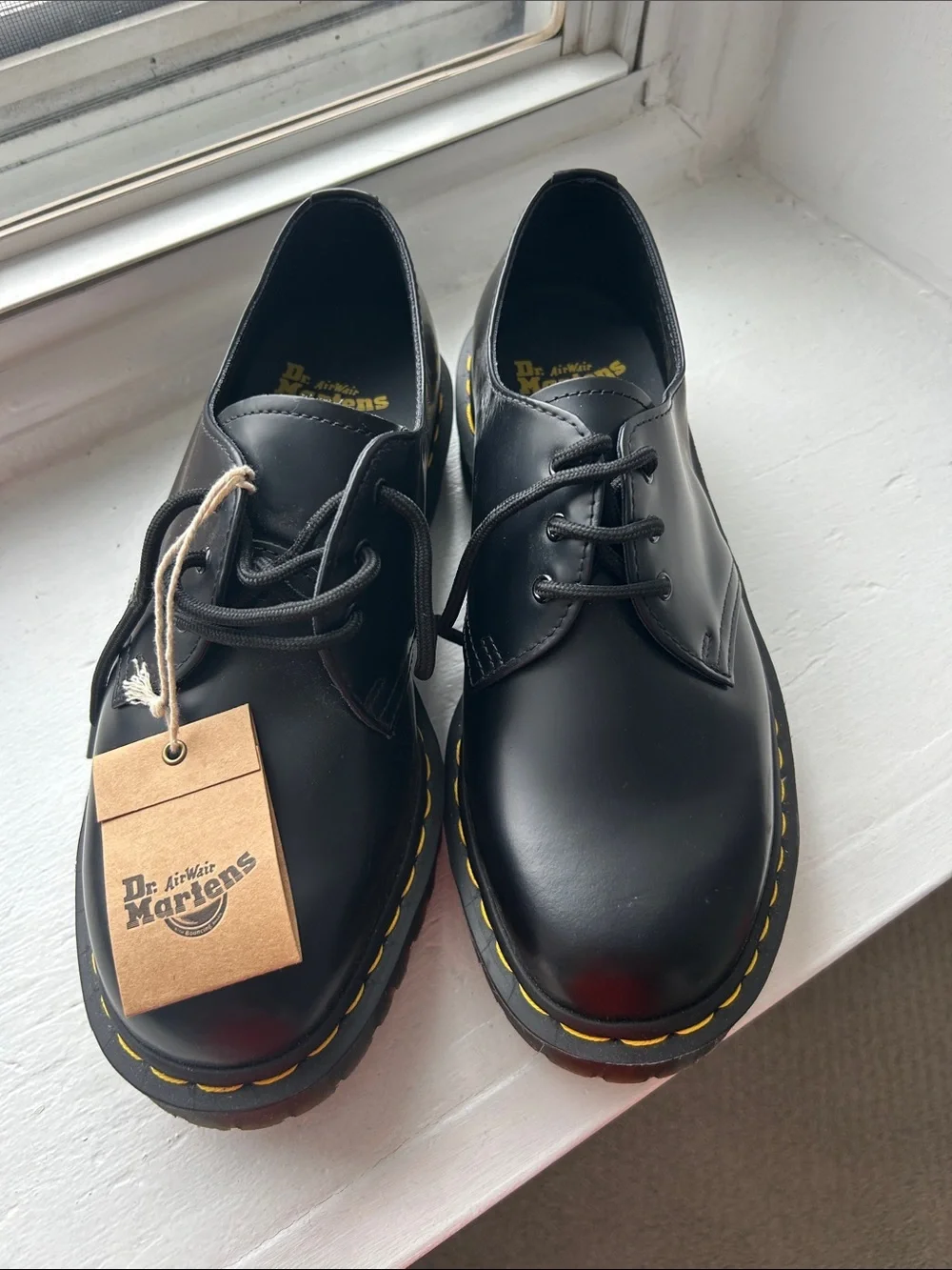 Dr. Martens 1461 BEX SMOOTH LEATHER OXFORD SHOES
